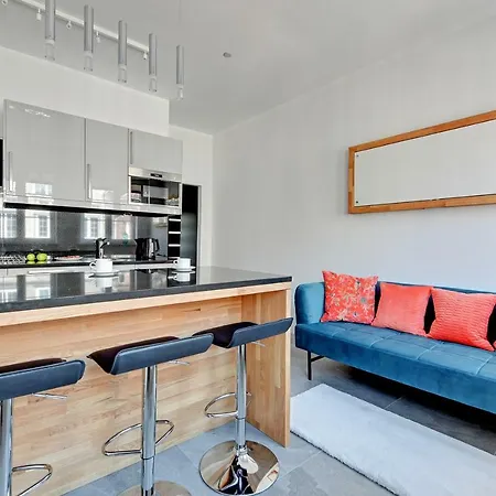 Flats For Rent - Dluga Old Town